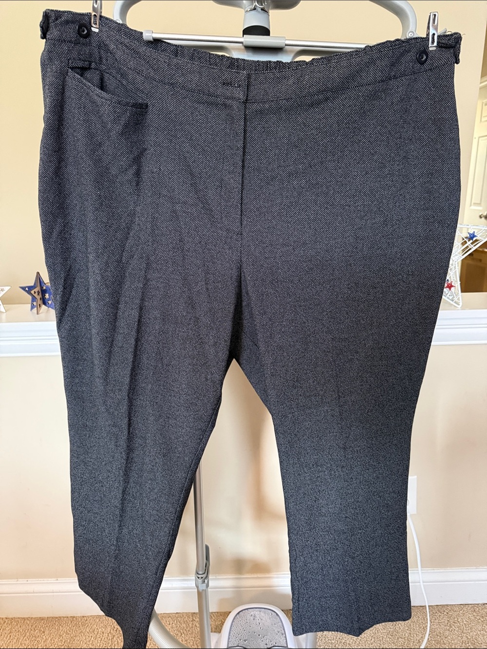 Catherines Charcoal Gray Stretch Dress Trousers size 28 Petite